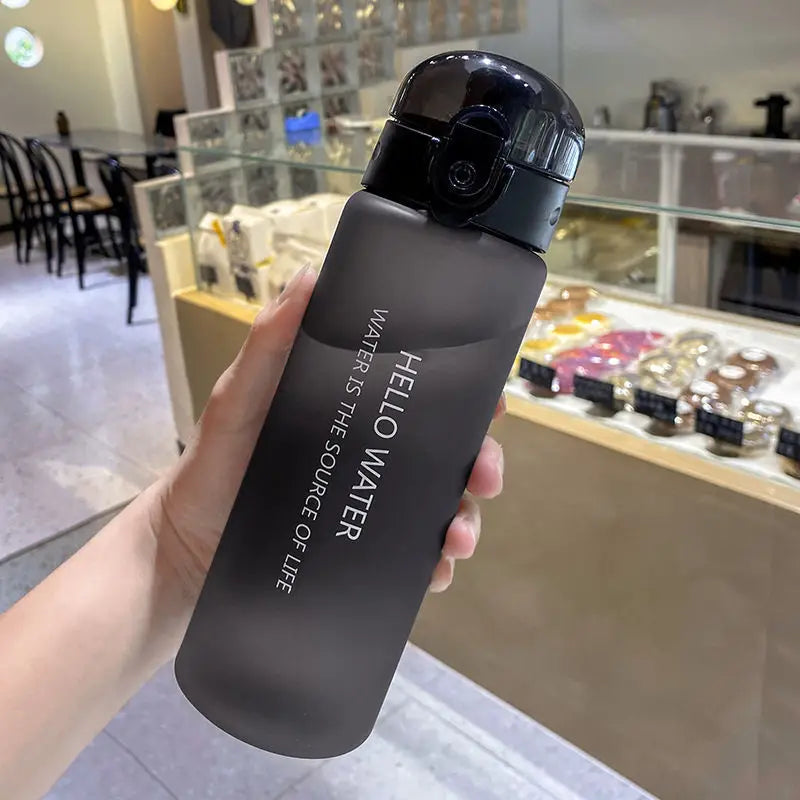 The Daily Hydration Bottle - 780 ML Leak-Resistant Water Bottle